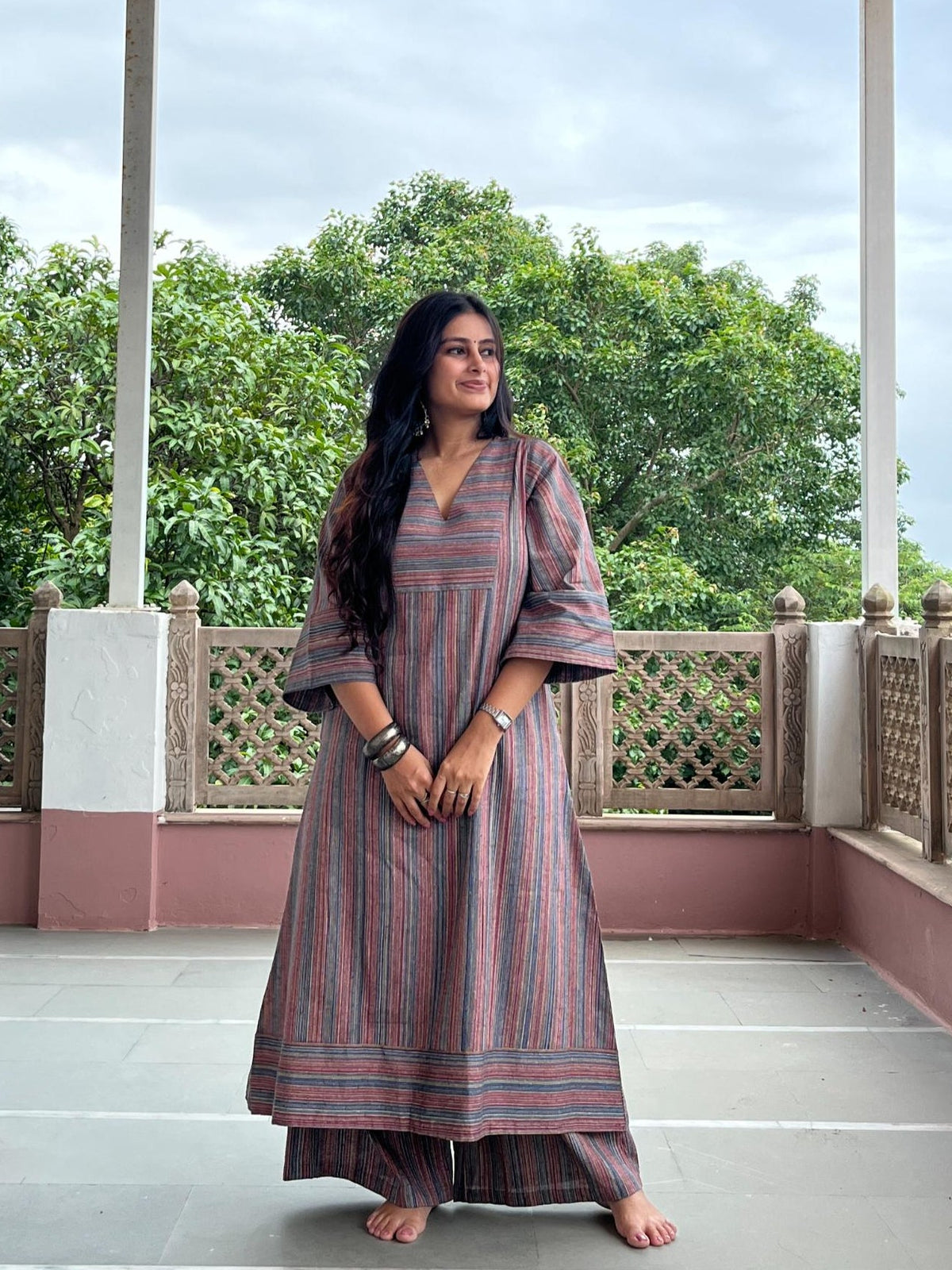 Kavya Suit Set