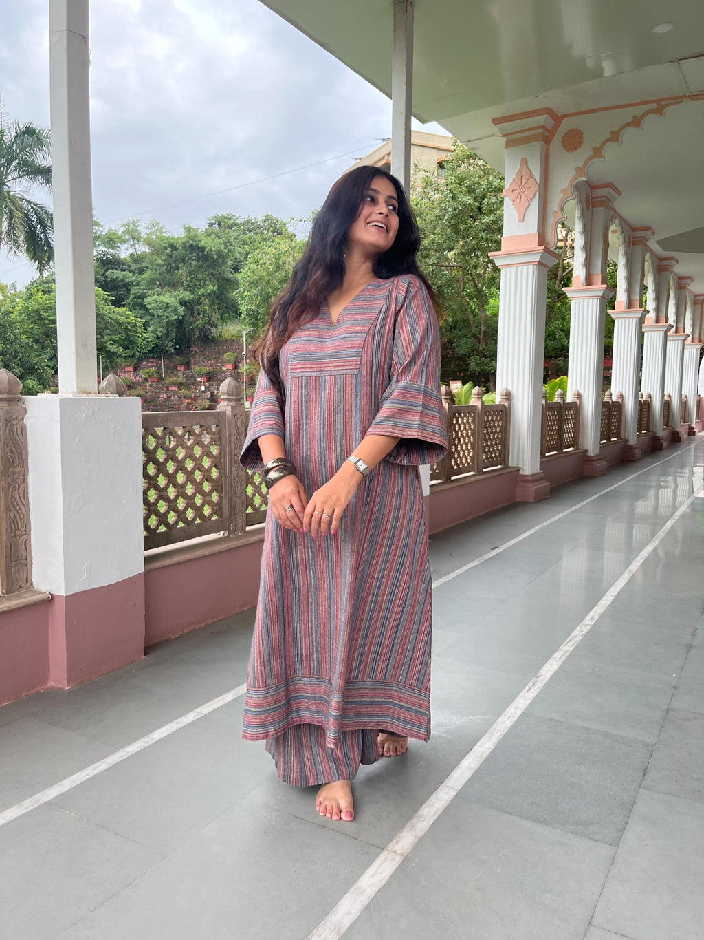 Kavya Suit Set