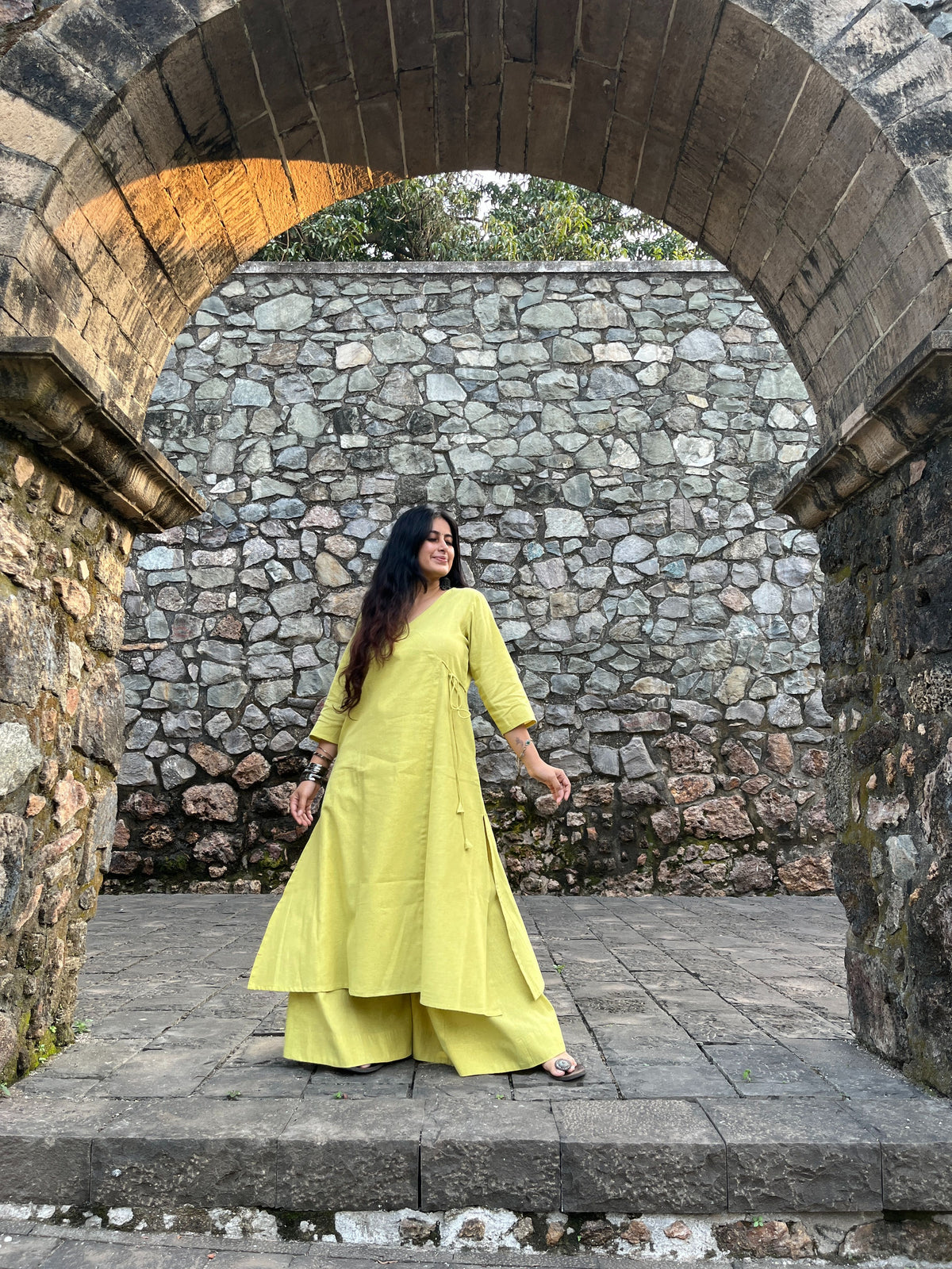 Angarakha suit set in Lime
