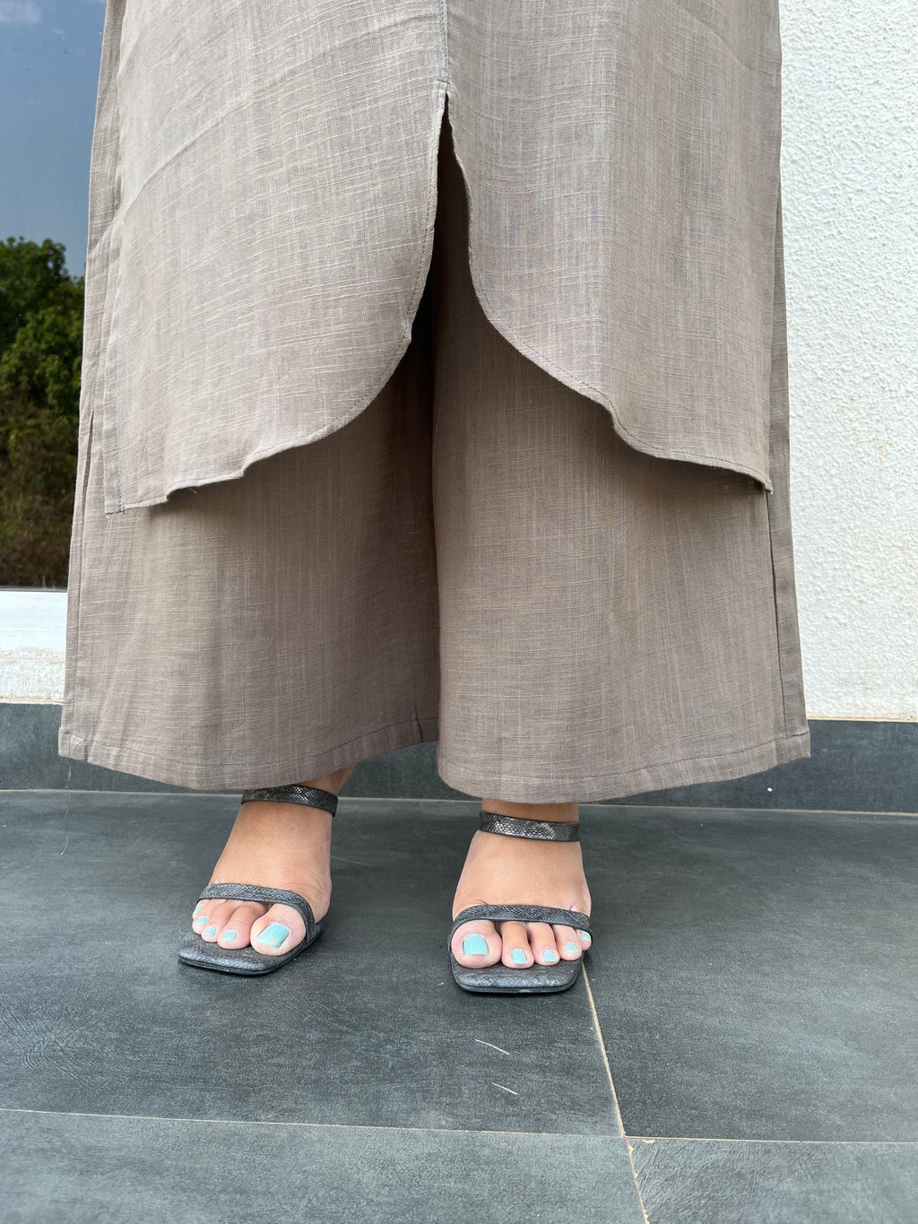 Swaraa Kurta with straight pant