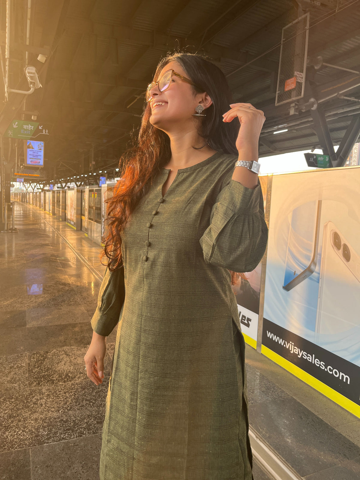 Hridha suit set