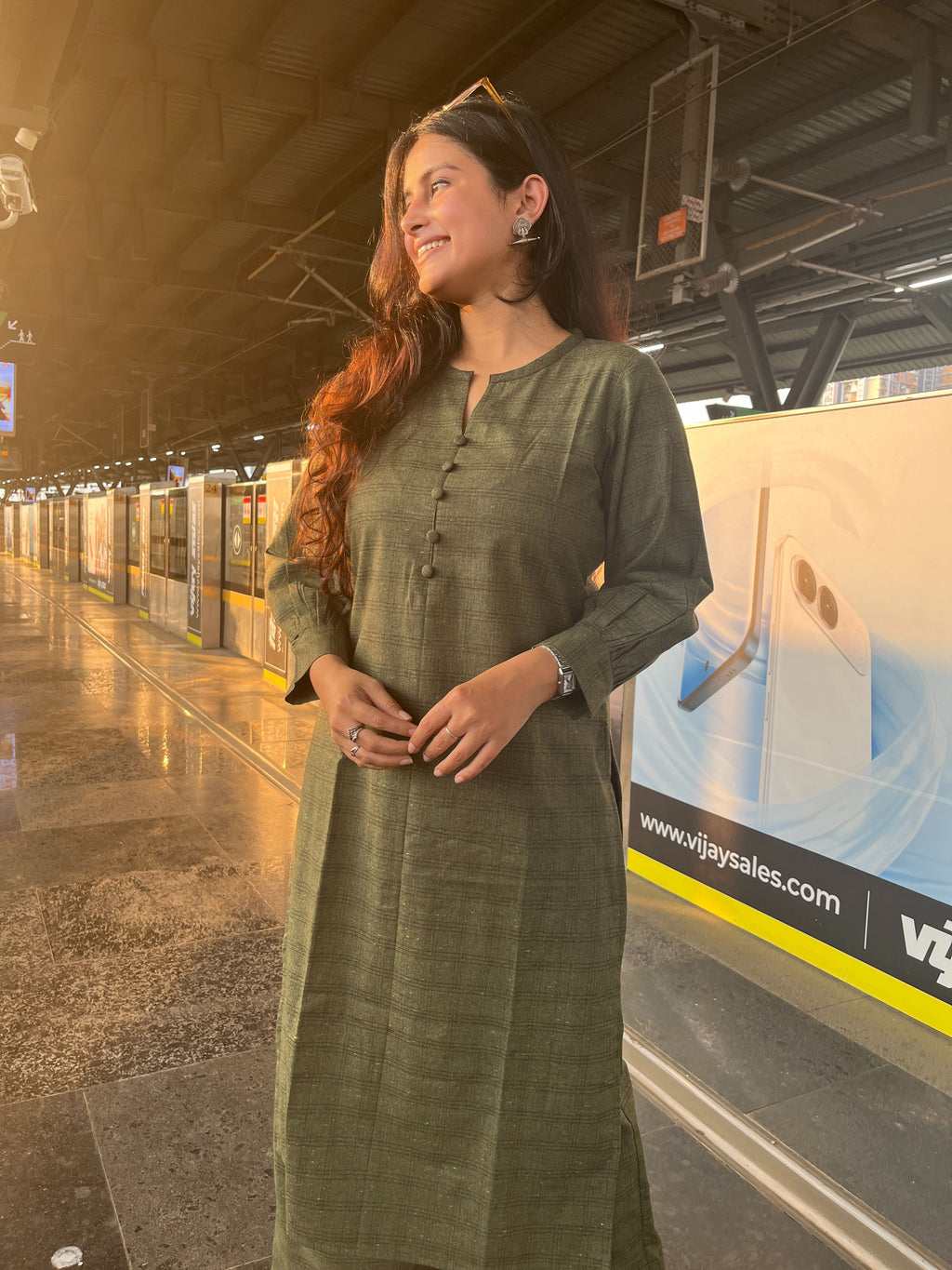 Hridha suit set