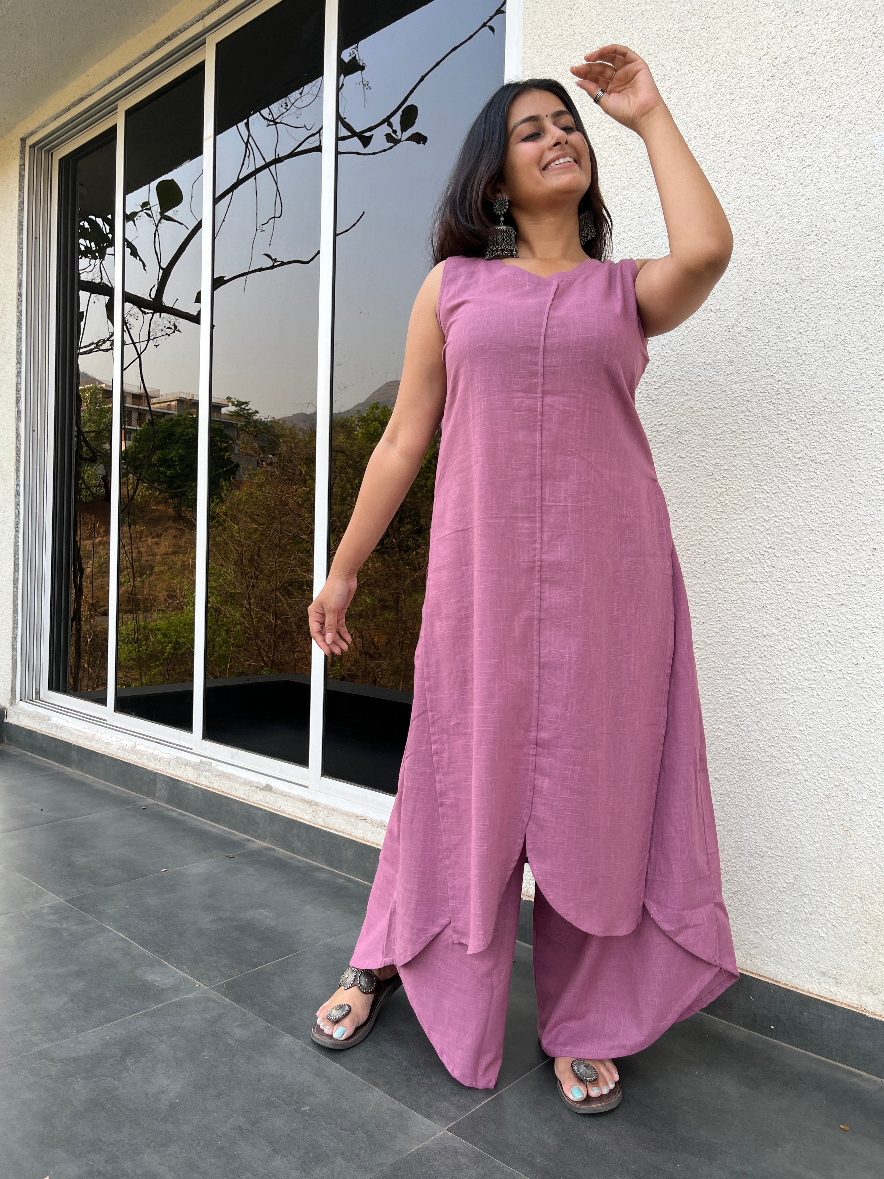 Swaraa Suit set in Mauve