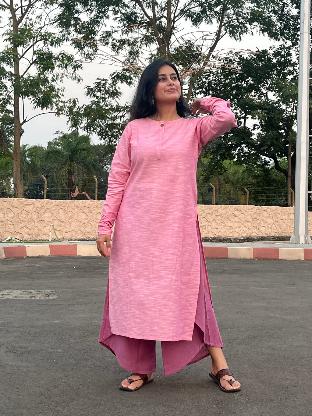 Anah Kurta in baby pink