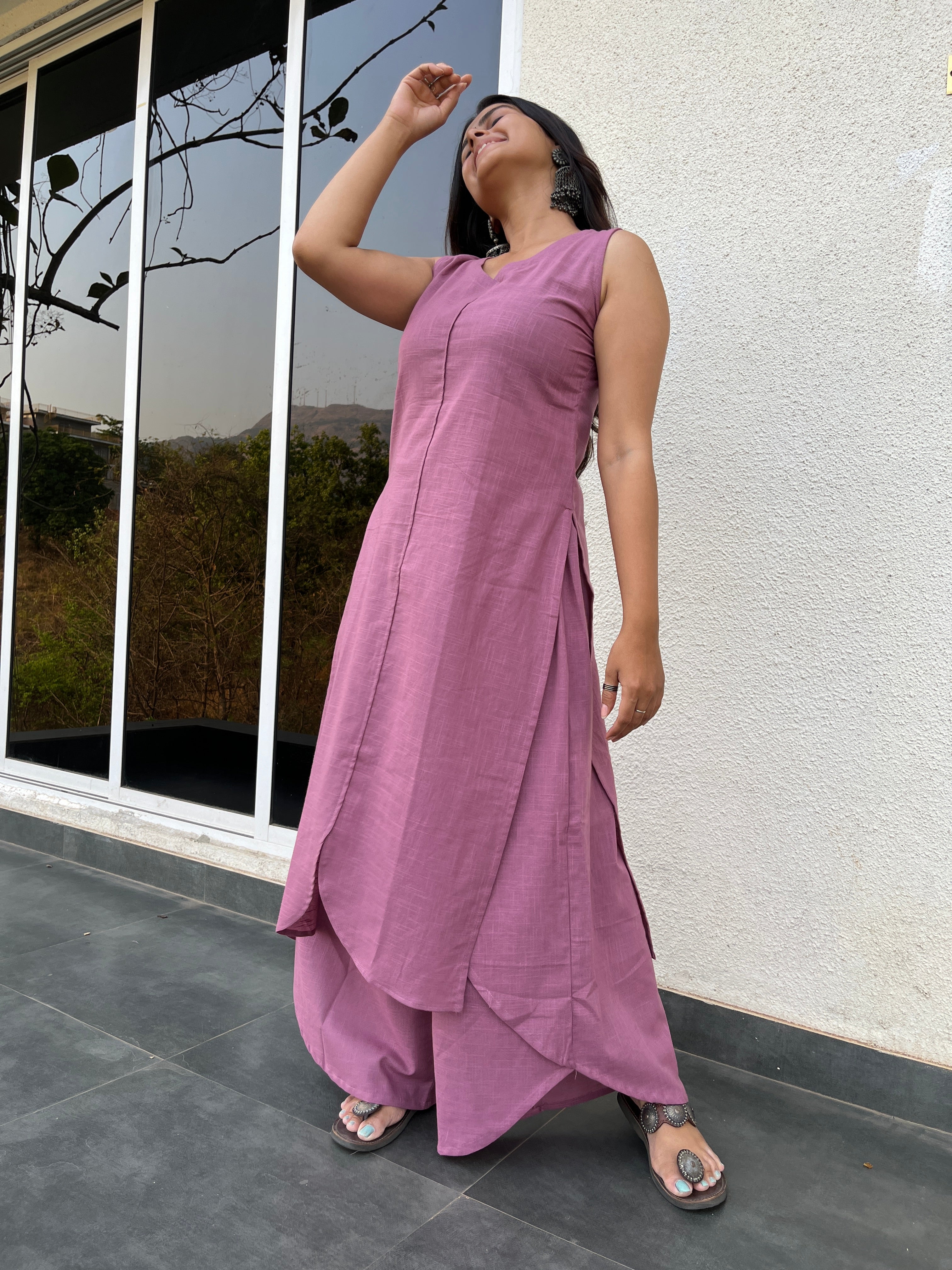 Swaraa Suit set in Mauve