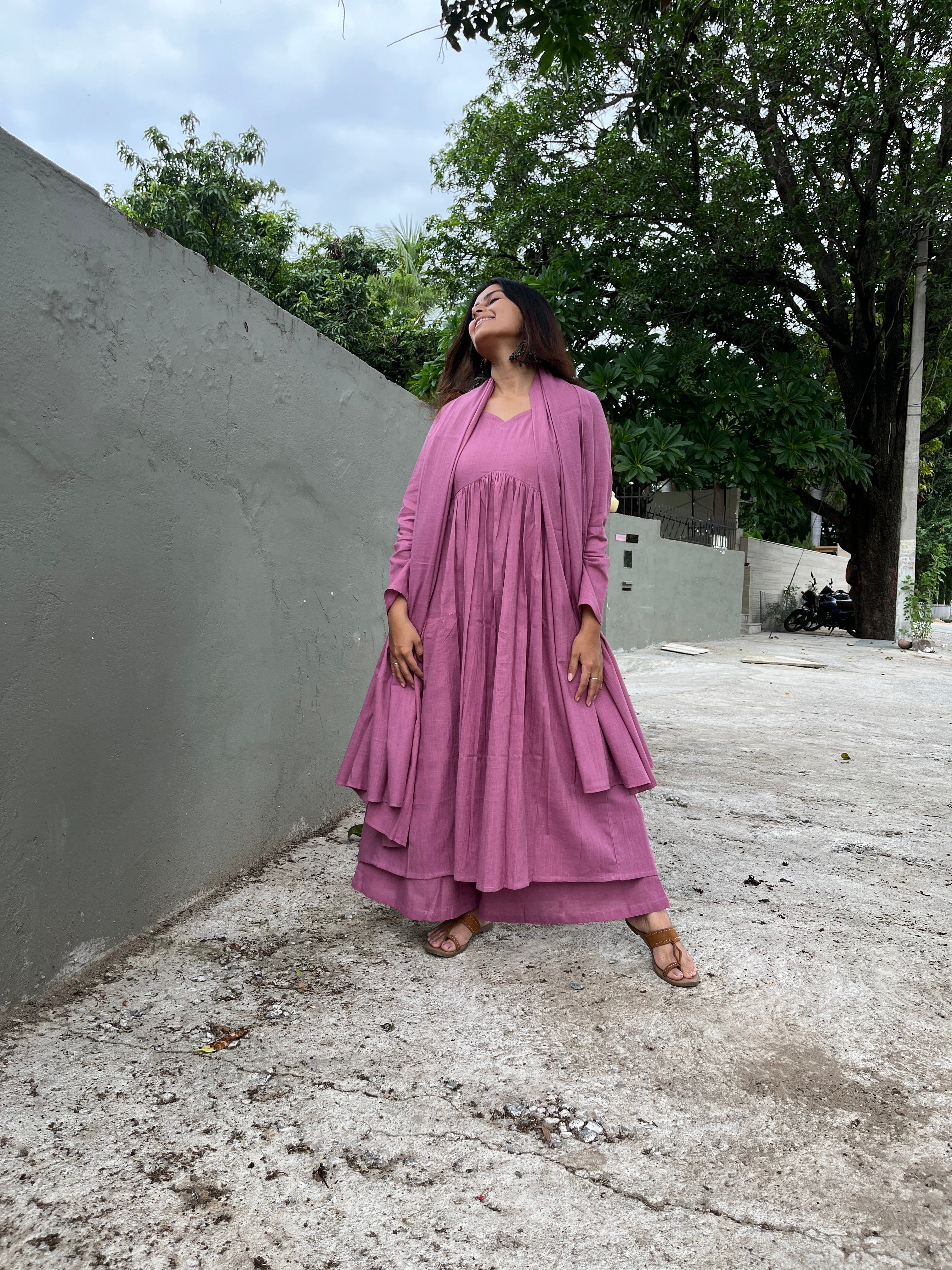 Masakali suit set with Dupatta in Mauve