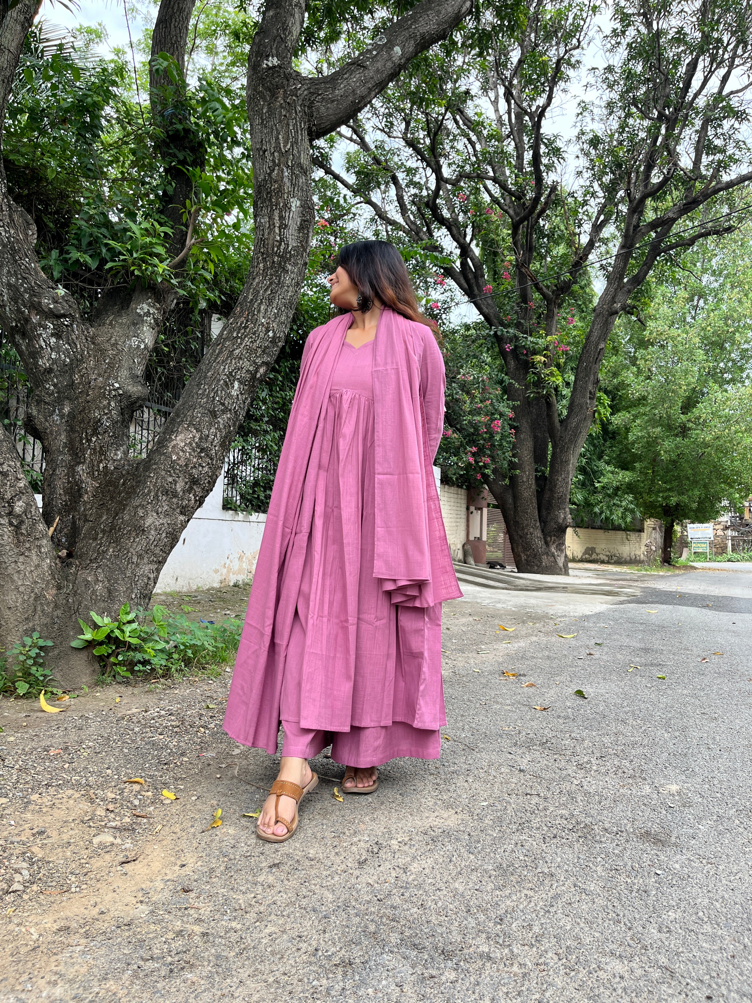 Masakali suit set with Dupatta in Mauve