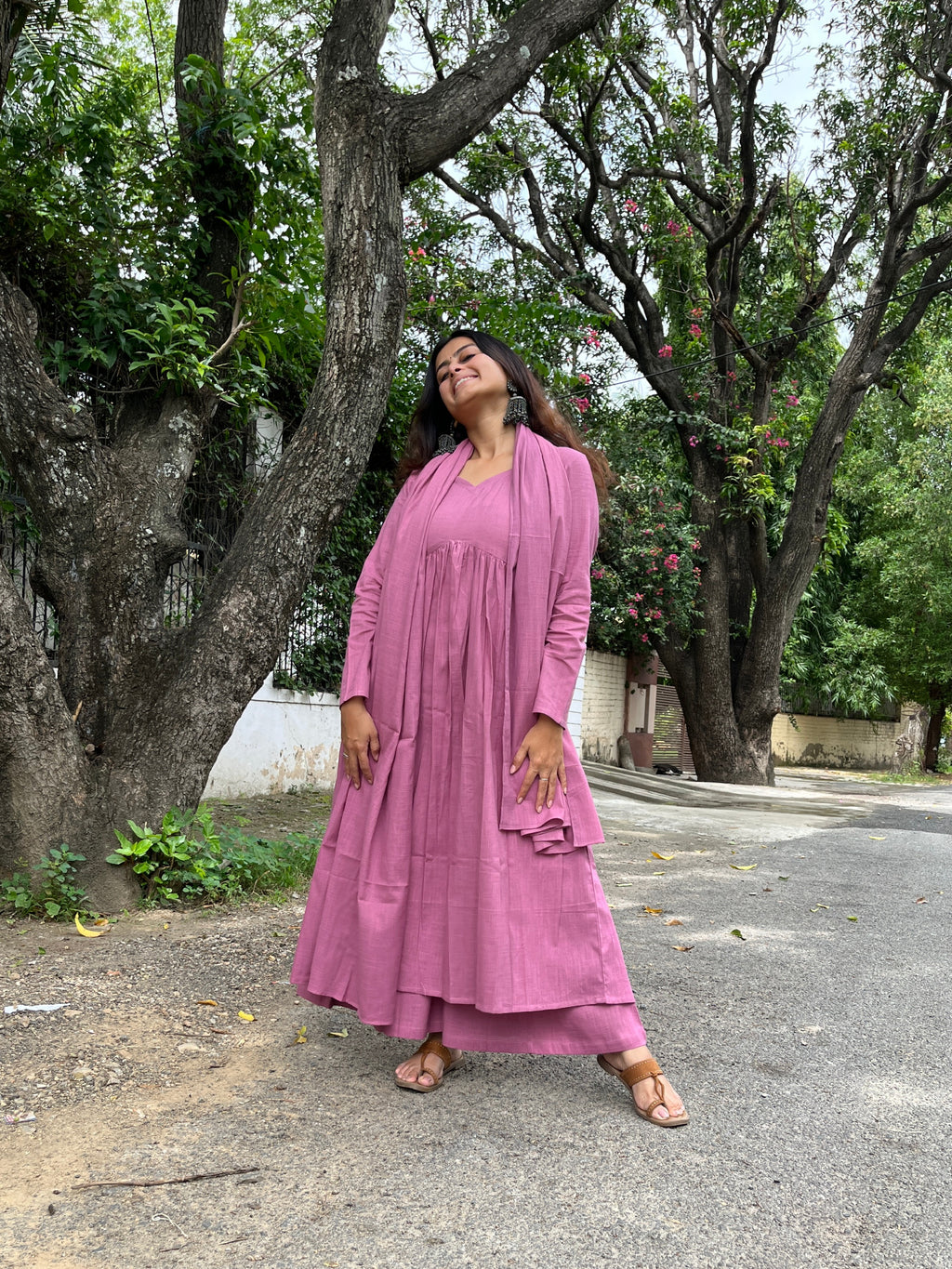 Masakali suit set with Dupatta in Mauve