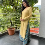 Daffodil V neck Kurta with Teal Green Kalamkari Palazzo