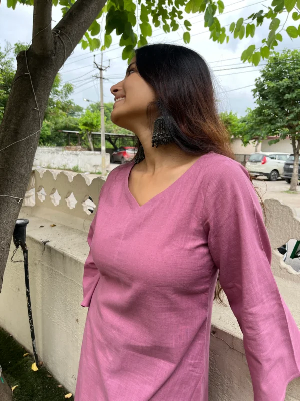 Maayaa Suit set in Mauve