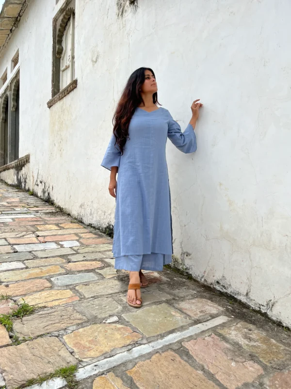 Maayaa Suit set in Light blue