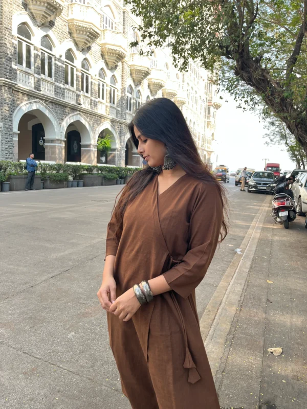 mocha brown kurta in pure cotton