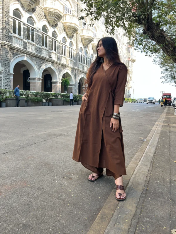 mocha brown kurta in pure cotton