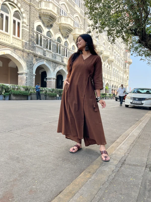 Angarakha suit set in mocha brown