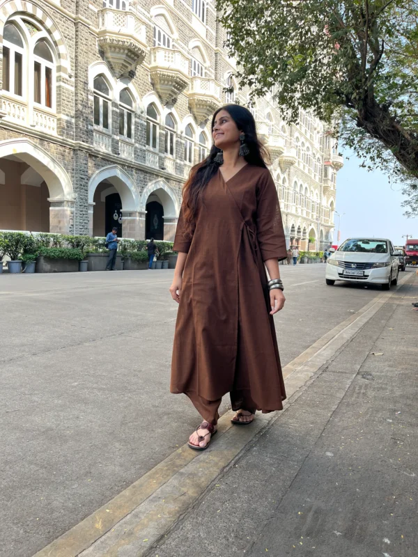 Angarakha suit set in mocha brown