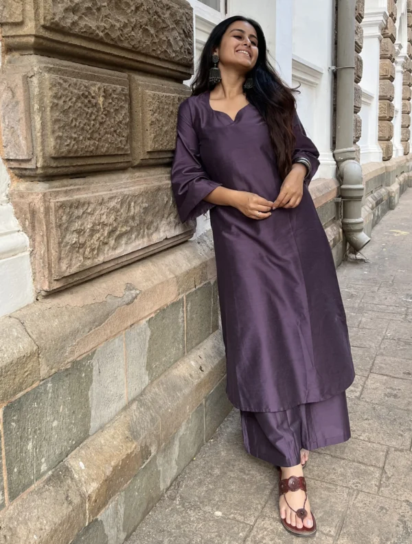 Meher silk kurta set in purple